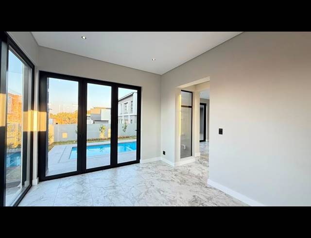 4 BEDROOM HOUSE FOR SALE IN FOUNTAINBROOK ESTATE